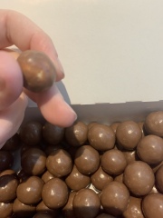 Maltesers - chocolate to crispy ratio