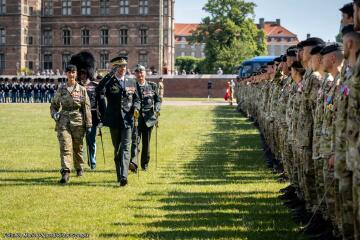 Royal Style and Beauty - Trooping on, through summer and beyond!