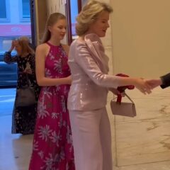 Royal Style - C.Rexing towards summer with hopes for happy days ahead