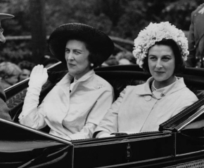 Unusual, unseen or interesting royal photos