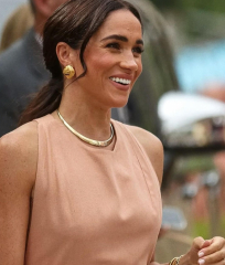 Meghan and Harry spotted out and about - Montecito Moments Edition