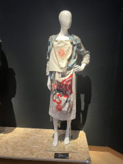 Les Parisiennes des Mamanset: On the Advent of Newness