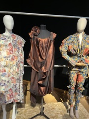 Les Parisiennes des Mamanset: On the Advent of Newness