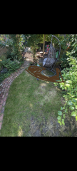 Help me settle a garden design dispute please