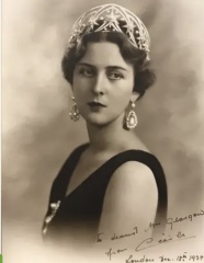 Unusual, unseen or interesting royal photos
