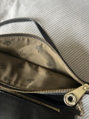 Don’t think it is genuine…?