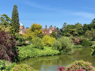 Come and tell me your dull and unexciting news 30: Calmly through the day