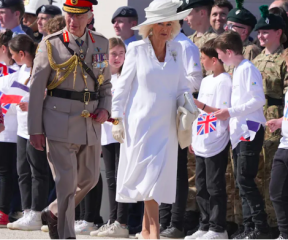 Royal Style - C.Rexing towards summer with hopes for happy days ahead