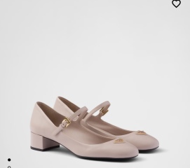 What shoes with a long bias cut skirt? Not trainers
