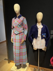 Les Parisiennes des Mamanset: On the Advent of Newness