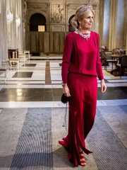 Royal Style - C.Rexing towards summer with hopes for happy days ahead