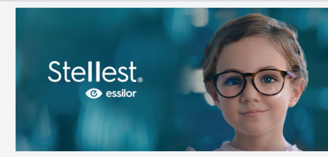 Little girl on the Stellest glasses ad
