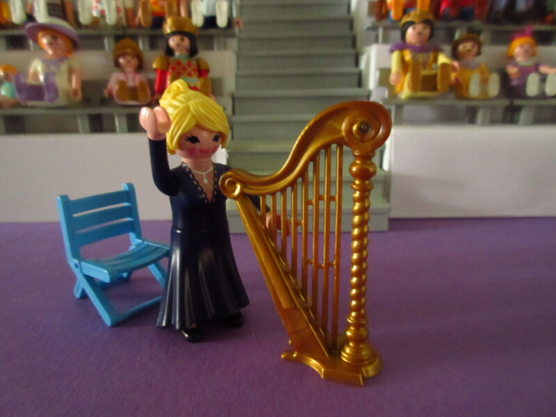 It's time for the Olympic Games for the Playmobil people in our house...