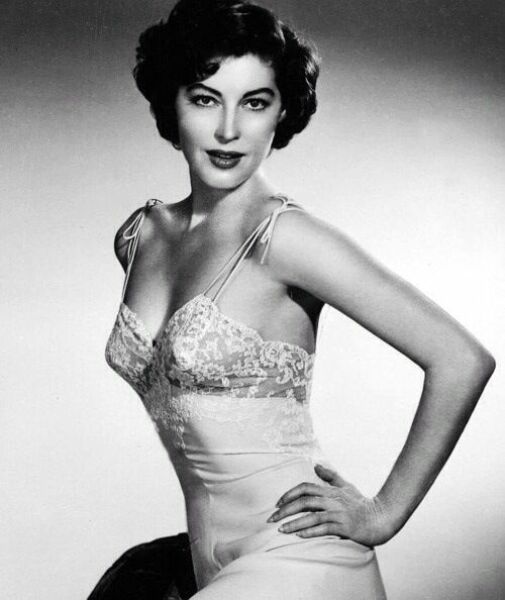 Does nobody wear slip any more?