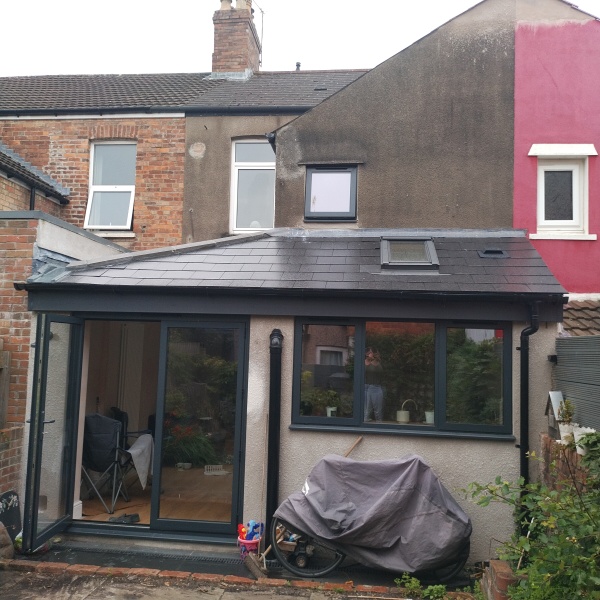 Exterior paint to go with anthracite windows?