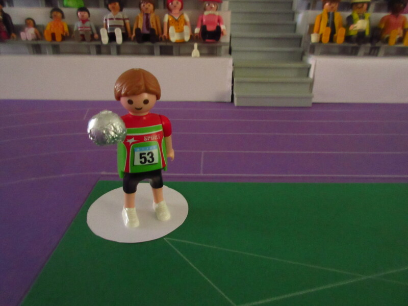 It's time for the Olympic Games for the Playmobil people in our house...