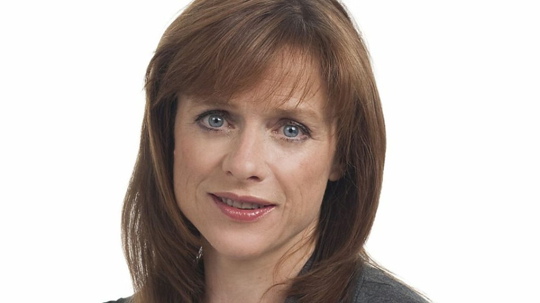 Who was this woman? It's driving me potty.