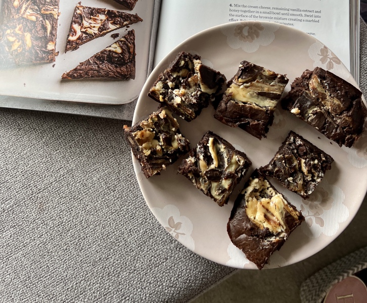Claire Bailey Fast 800 treats recipe book
