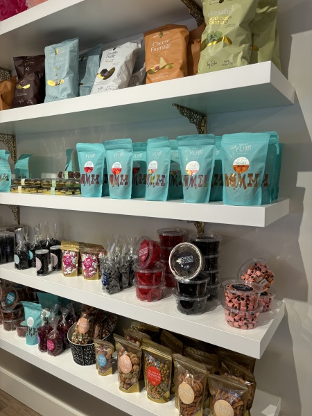 Come and tell me your dull and unexciting news 30: Calmly through the day