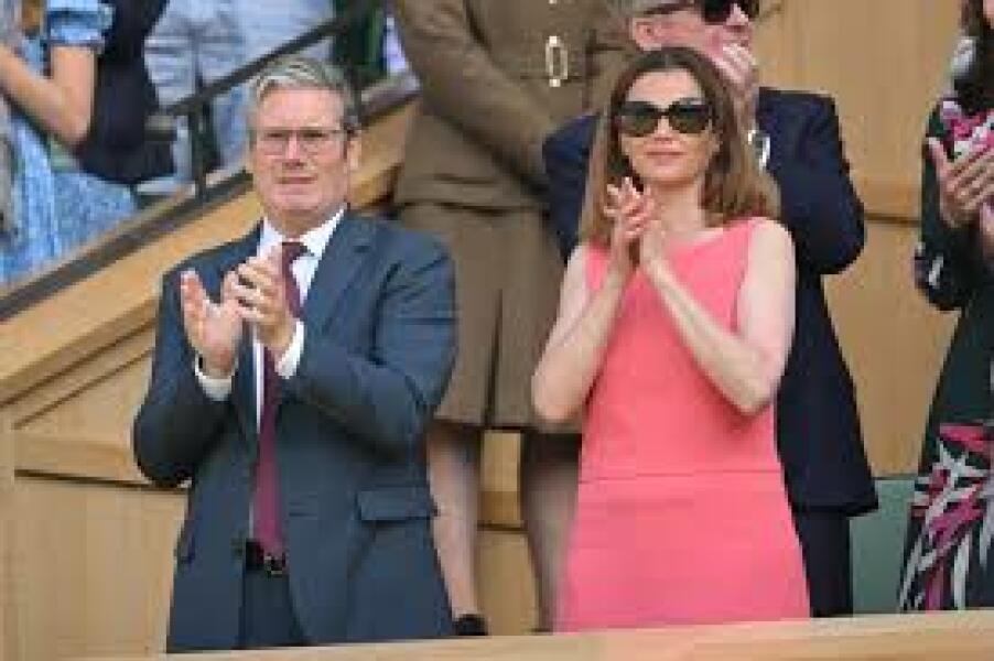To wish Sir Keir and his wife would not hold hands when working