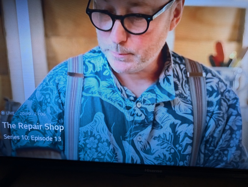 Stitch and bitch thread #9. I have pressing concerns