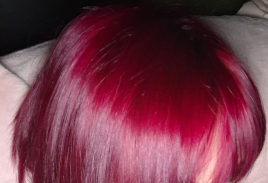 Any hair colourist around? Could I put...