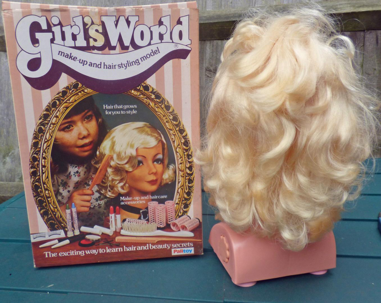 Emmerdale - NO SPOILERS - What the story with Ruby and Rose? We need some claret-ey