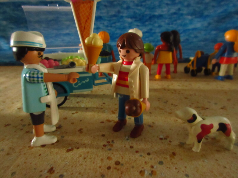 It's time for the Olympic Games for the Playmobil people in our house...