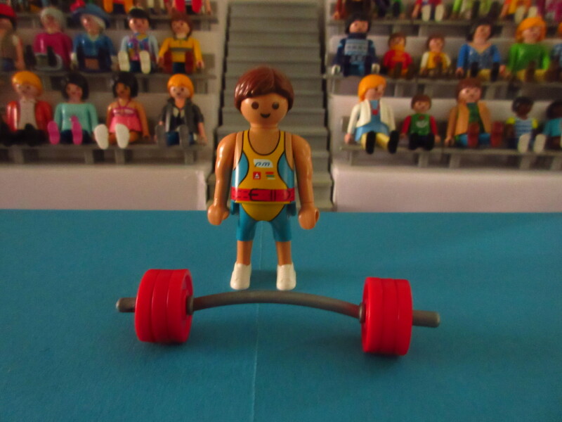 It's time for the Olympic Games for the Playmobil people in our house...