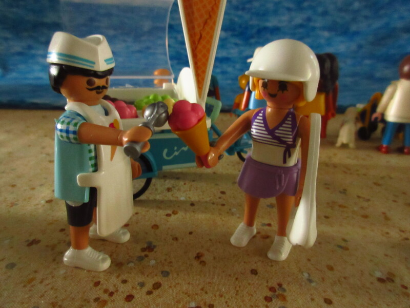 It's time for the Olympic Games for the Playmobil people in our house...
