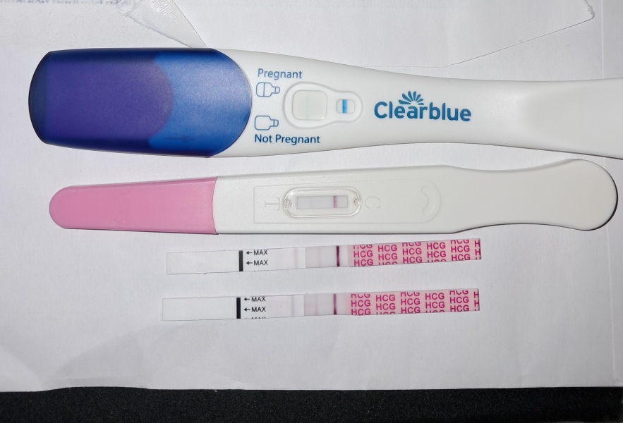 FFS. It's so frustrating when you can see a faint line in real life but it doesn't show up in a picture