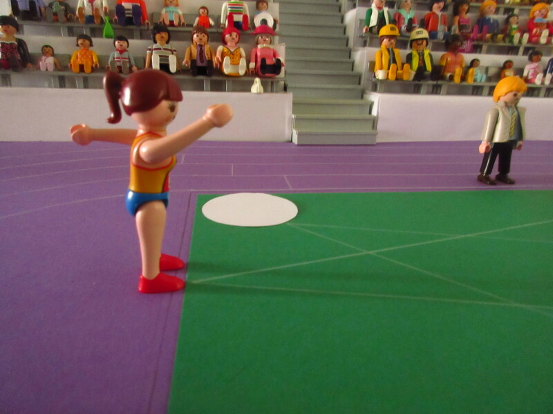 It's time for the Olympic Games for the Playmobil people in our house...