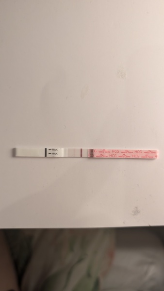 11dpo AF and positive test?!