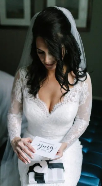 Have I chosen the wrong wedding dress?!