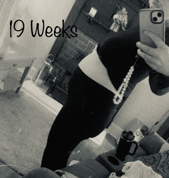 Baby bump photos at 19 weeks