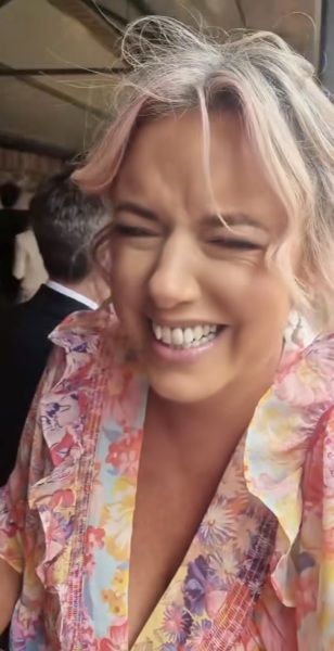 Help me find this dress