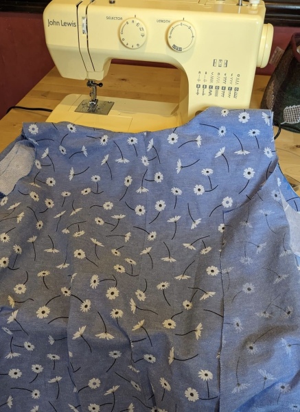 Stitch and bitch thread #9. I have pressing concerns