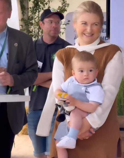 Royal Style and Beauty - Trooping on, through summer and beyond!