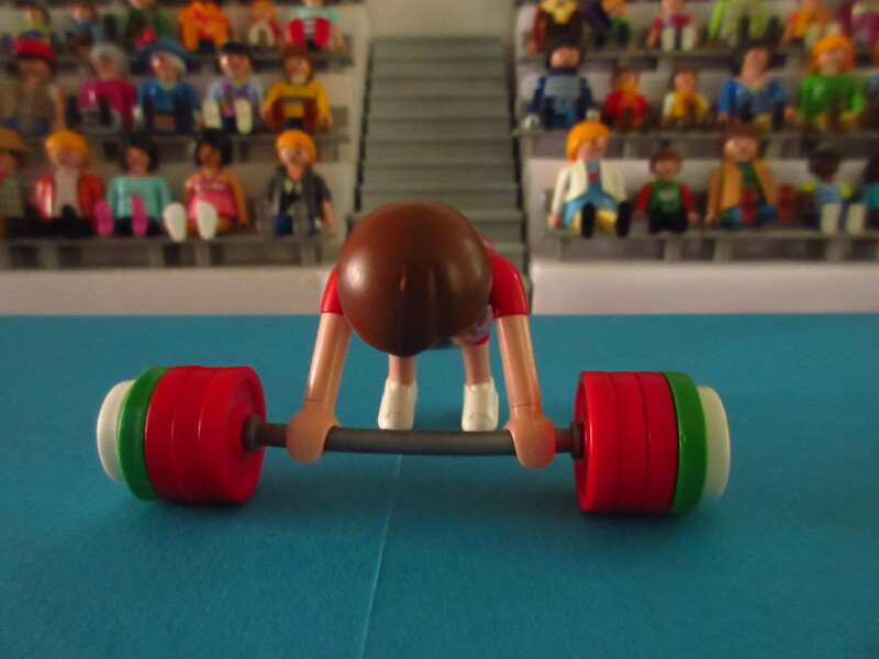 It's time for the Olympic Games for the Playmobil people in our house...