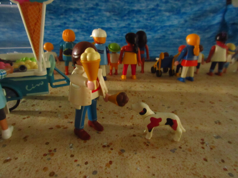 It's time for the Olympic Games for the Playmobil people in our house...