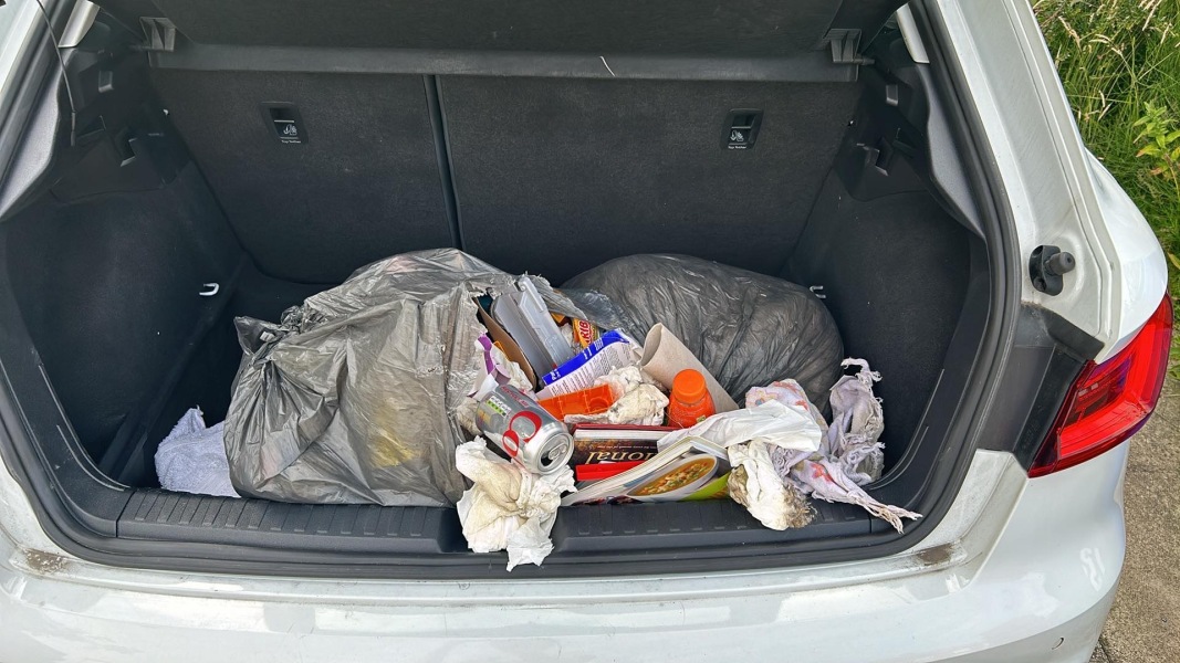 Ex’s Stuff: Can I dump it outside his?
