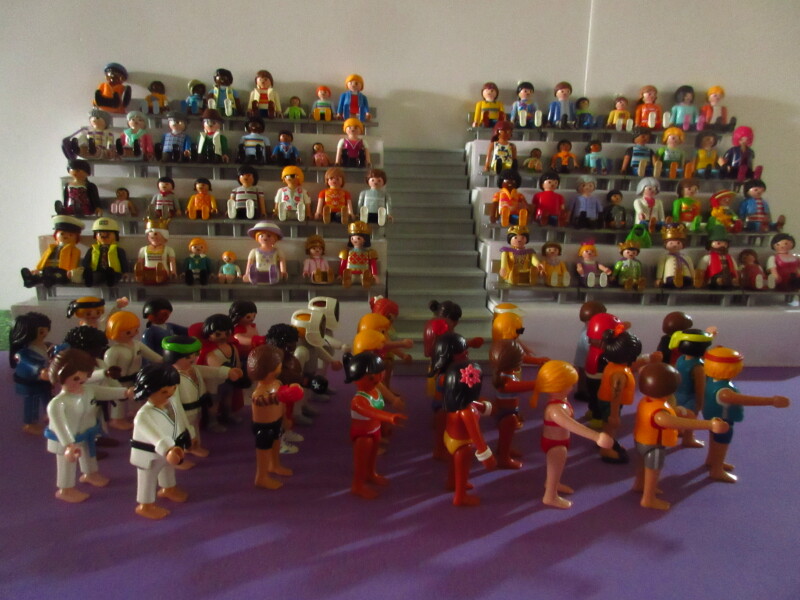 It's time for the Olympic Games for the Playmobil people in our house...