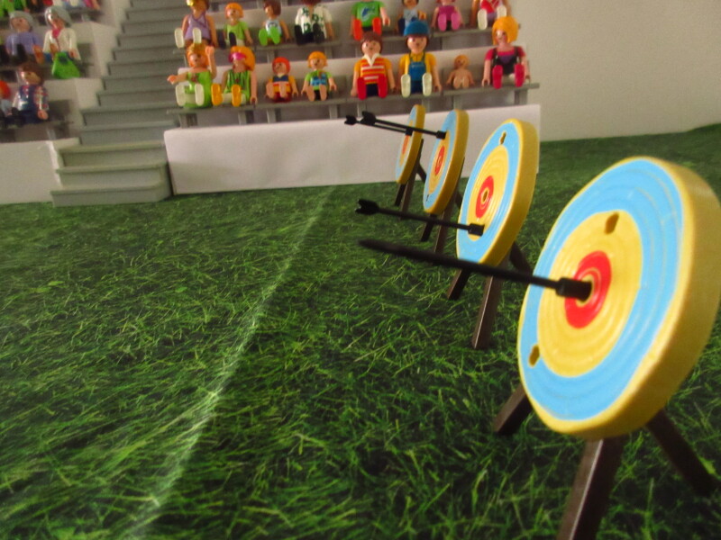 It's time for the Olympic Games for the Playmobil people in our house...