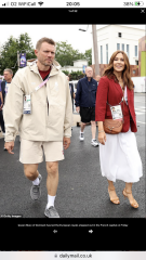 Royal Style: Diamonds are a Queen's best friend..