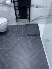 Black walk in shower enclosure - good idea or bad ! Help please wise mumsnetters