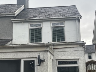 Old terrace house - what is this on the wall?