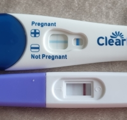 Evaporation lines or Pregnant?