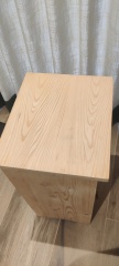 Is this pine wood?