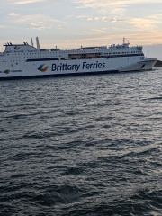 Come and tell me your dull and unexciting news 30: Calmly through the day