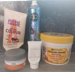 Feel the temptation to indulge in beauty treats? Is your collection overflowing with treasures? Come unite with fellow beauty enthusiasts in this lovely group!